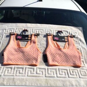 Twist Bralette Seamless Reversible . Size: Small {4-6} . {2} Pc Bundle